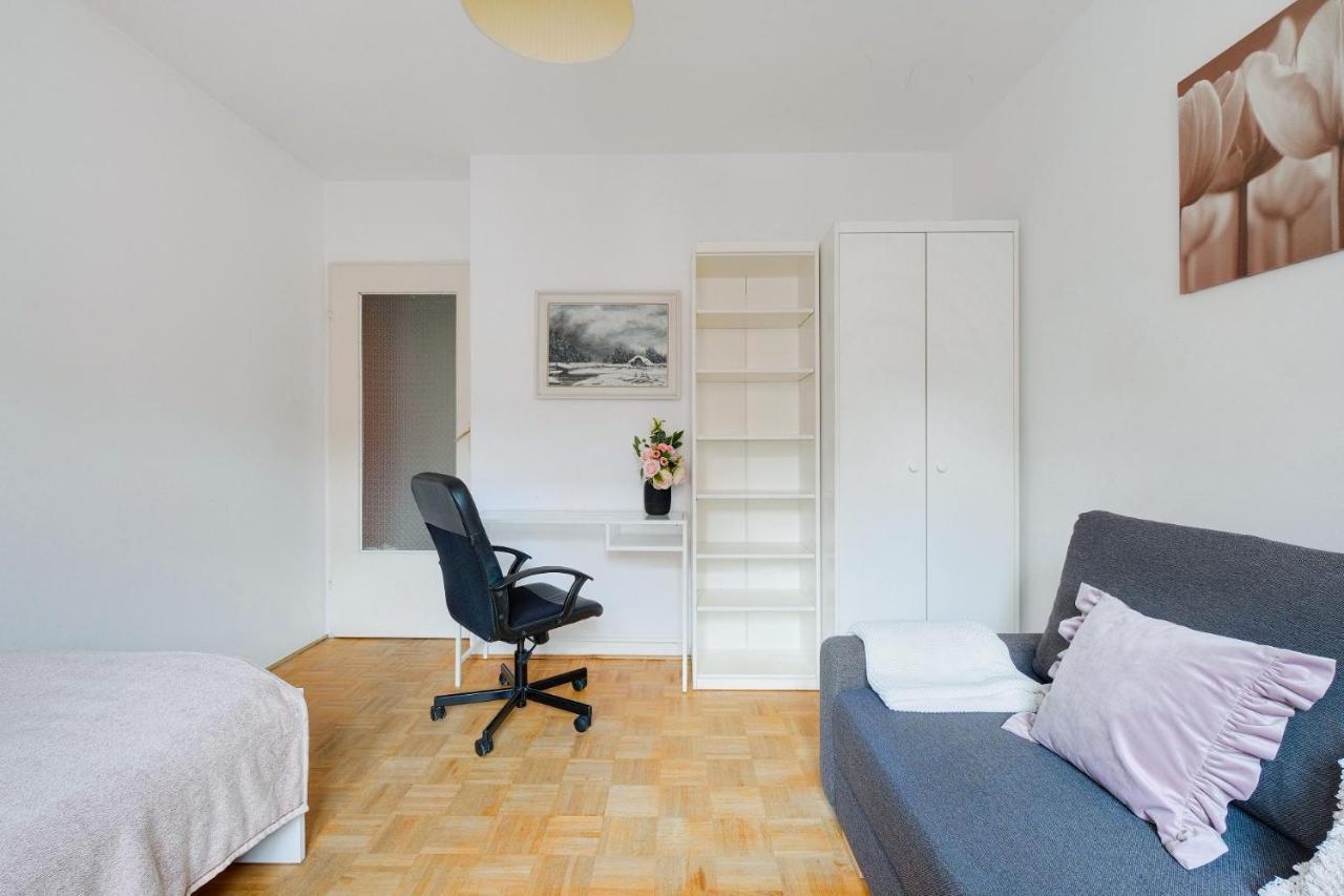 ורשה 2 Bedroom Apartment In Green Location מראה חיצוני תמונה