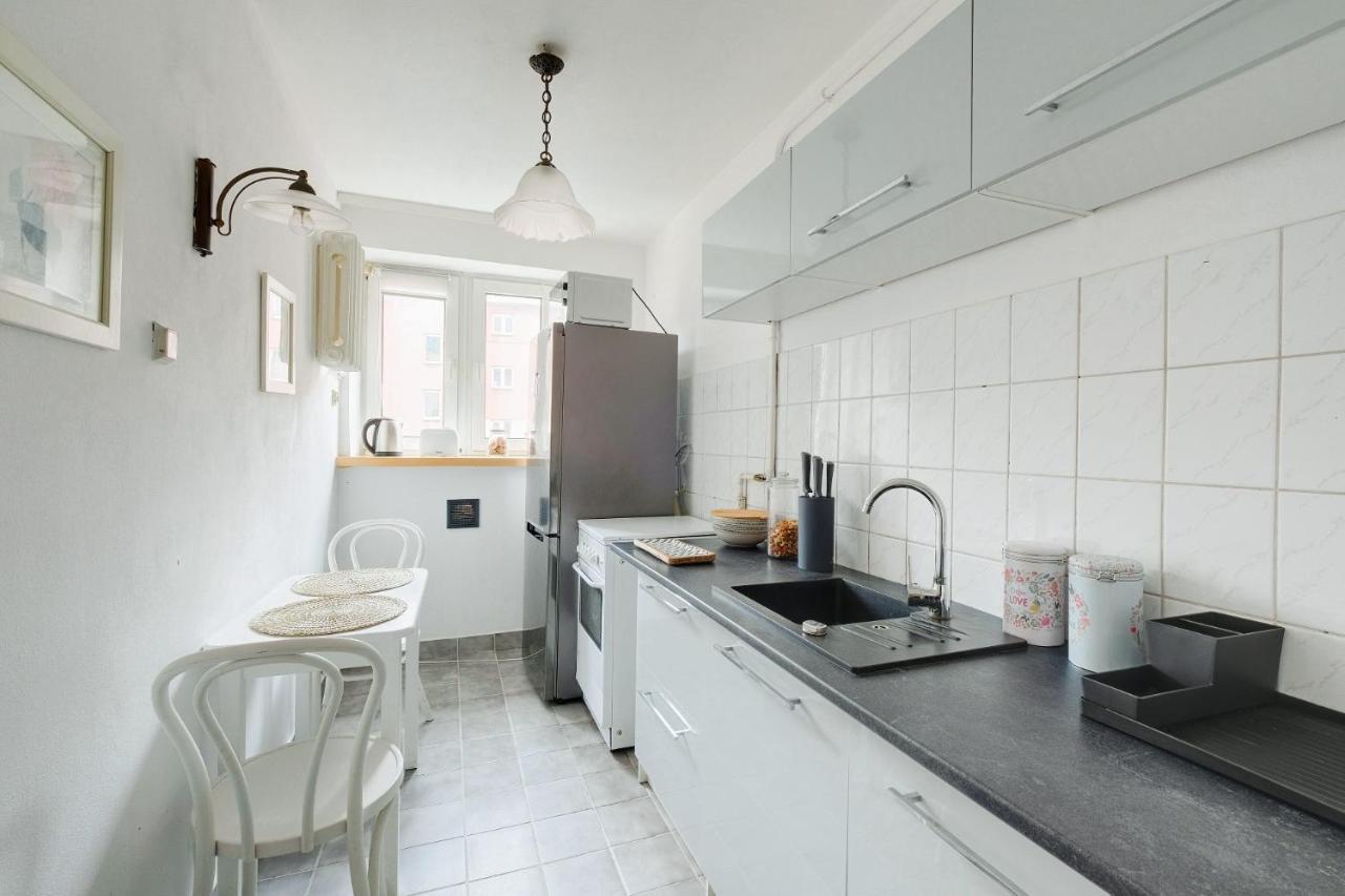 ורשה 2 Bedroom Apartment In Green Location מראה חיצוני תמונה